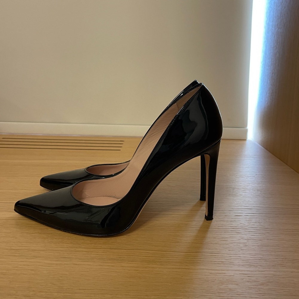 Stuart Weitzman patent heels
